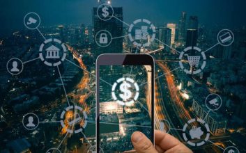 فین تک ،فین تک چیست؛ تاریخچه، حوزه فعالیت، سطح امنیت آن ،فین تک چگونه نظام مالی سنتی را به چالش کشیده است؟