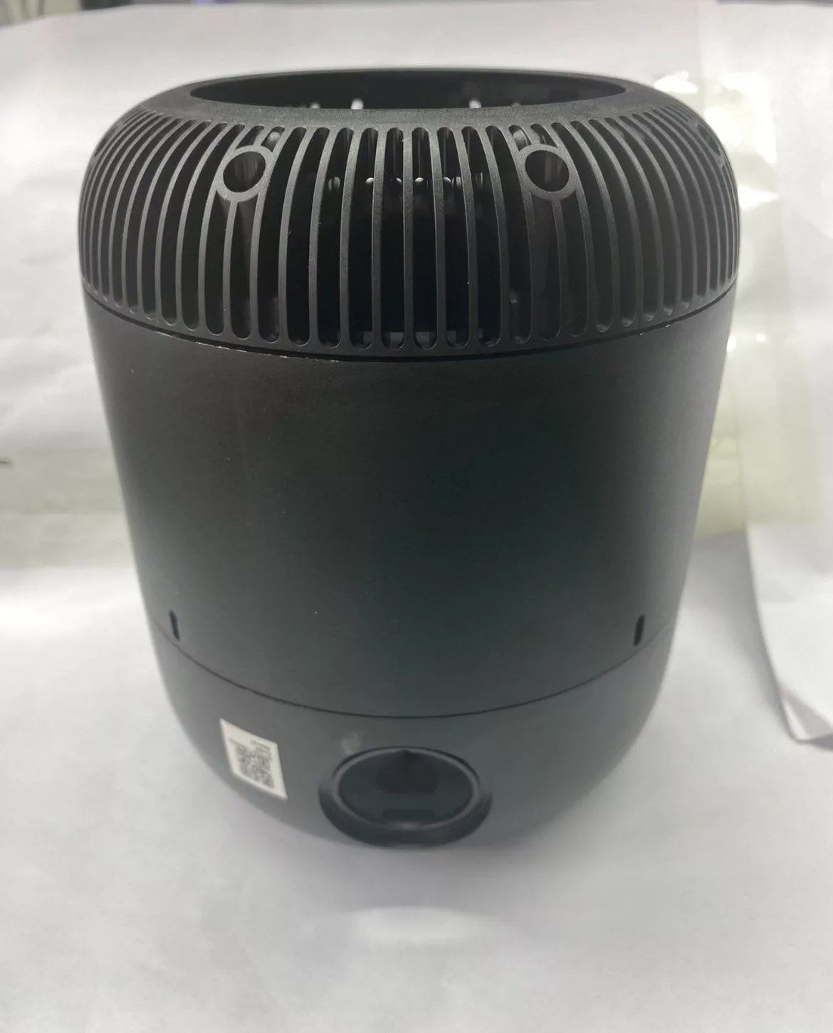 1697956659 724 تصاویری از هوم‌پاد مجهز به نمایشگر LCD افشا شد.webp