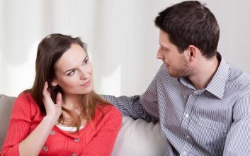 صحبت درباره تعارضات و عدم پنهانکاری