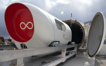 استارتاپ «هایپرلوپ وان» که توسط یک ایرانی تاسیس شده بود، برای همیشه تعطیل می‌شود