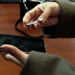 ایرتگ اپل به ردیابی یک چمدان مسروقه و دستگیری سارق آن پشتیبانی کرد 8 ایرتگ اپل به ردیابی یک چمدان مسروقه و دستگیری سارق آن کمک کرد