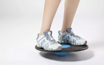 ووبل بورد یکی از انواع تخته تعادل