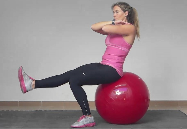 اکستنشن پا با توپ جیم بال