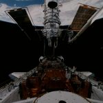 تعمیر تلسکوپ هابل توسط شاتل دیسکاوری