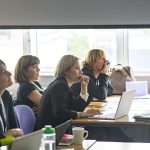 ۳۱ عادت کارمندان زیاد موفق برای پشتیبانی به ترقی شغلی 6 کارمندان در برنامه آموزشی برای یادگیری مهارتهای جدید