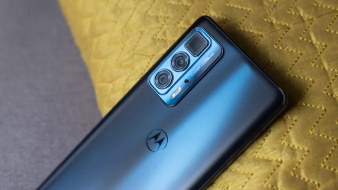 بهترین گوشی گیمینگ | زمستان ۱۴۰۲ 67 گوشی گیمینگ موتورولا مدل EDGE 20 PRO