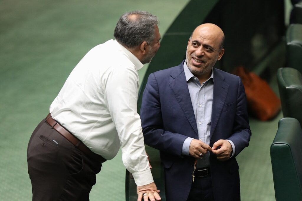 1711538595 205 مروری بر کارکرد تصمیم‌گیران حوزه ICT در سال ۱۴۰۲ دنیای تکنولوژی