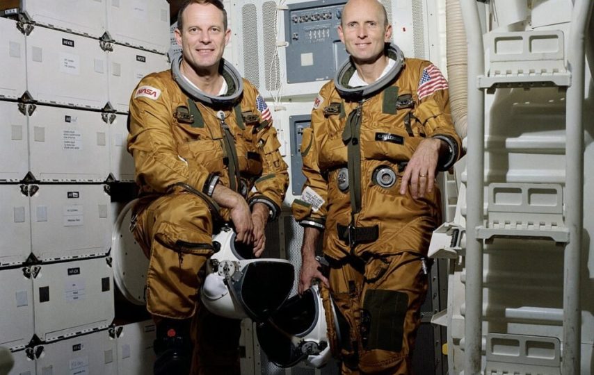 شاتل فضایی کلمبیا در مأموریت اس‌تی‌اس 3 به فضا پرتاب شد