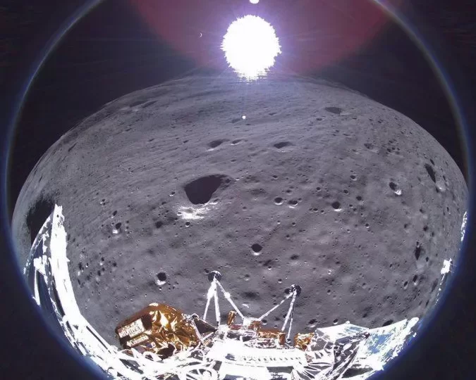 فرودگر ماه اودیسئوس