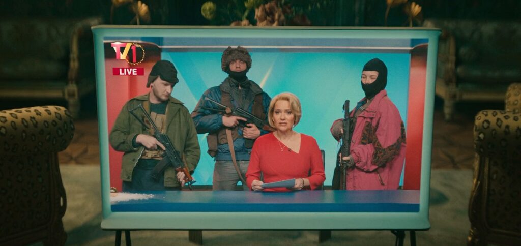 نقد سریال The Regime - داستان یک فروپاشی!_دنیای تکنولوژی 58 The Regime