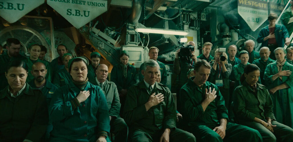 نقد سریال The Regime - داستان یک فروپاشی!_دنیای تکنولوژی 50 The Regime