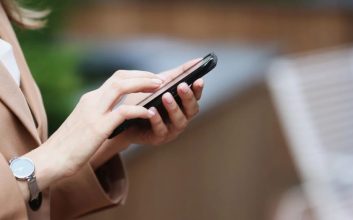 FDA آمریکا به یک اپ برای درمان دیجیتالی افسردگی اساسی تأییدیه داد