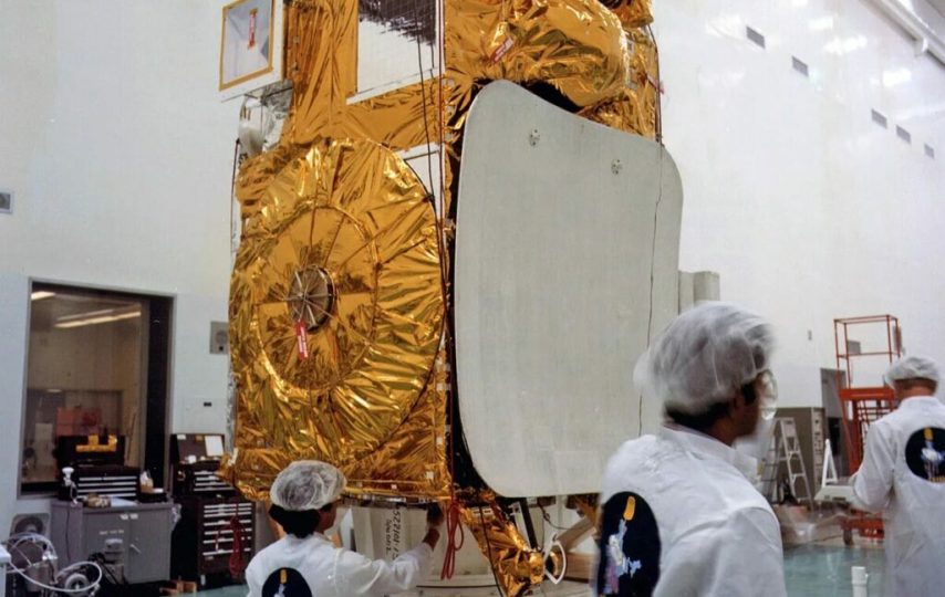 ماهواره INSAT-1