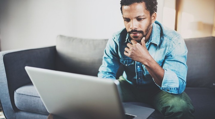 بررسی پیشنهاد شغلی برای سنجش امکان برقراری تعادل بین کار و زندگی