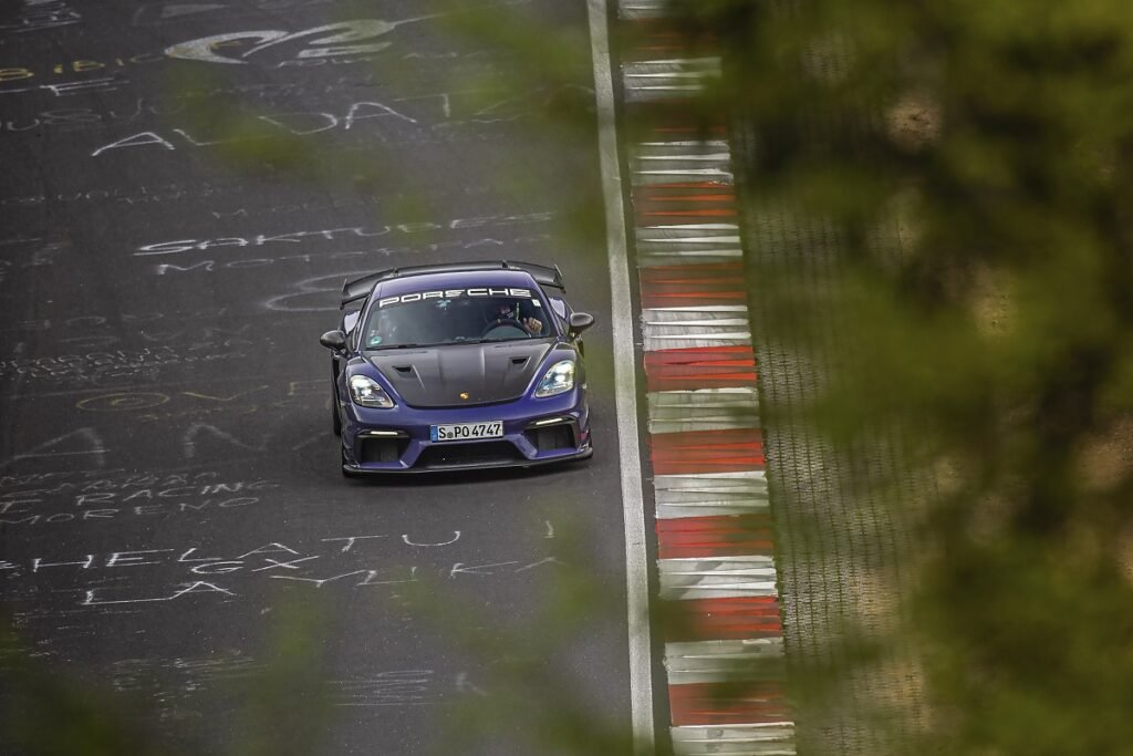 پورشه 718 کیمن