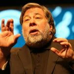 استیو وزنیاک در هنگام مرگ به ارزش بازار اپل فکر نخواهد کرد