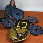 پنجره پرتاب دوره زمانی است که امکان پرتاب یک فضاپیما وجود دارد تا بتواند مأموریت خود را با موفقیت و طبق برنامه‌ریزی انجام دهد