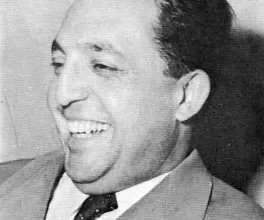 حسین پیرنیا