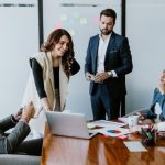 چه وقتی باید شغل جدیدی را قبول کرد؟ | شغل جاری یا شغل تازه کدام را انتخاب کنم؟_دنیای تکنولوژی 2 چه زمانی باید شغل جدیدی را قبول کرد؟ | شغل فعلی یا شغل جدید کدام را انتخاب کنم؟