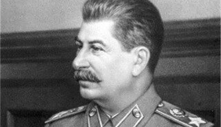 1719982198 513 دیکتاتورهای کاریزماتیک؛ ۱۰ رهبر که با جادوی کاریزما جنایت کردند دنیای