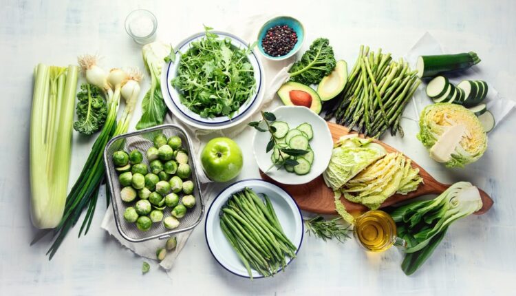 1722386779 188 رژیم گیاه‌ خواری مزایا و معایب راهنمای گیاه خواری