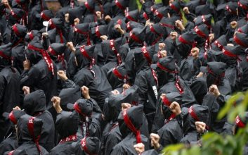 اعتصاب گسترده کارکنان سامسونگ تا اطلاع ثانوی تمدید شد