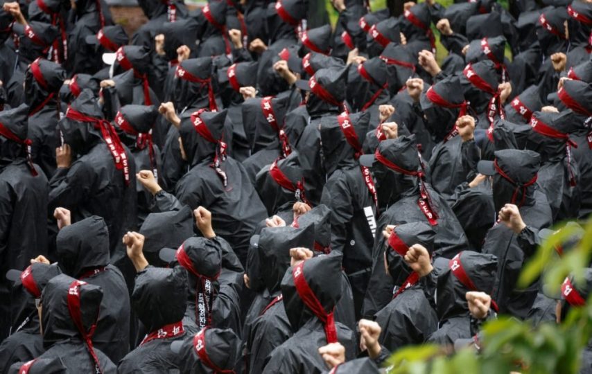 اعتصاب گسترده کارکنان سامسونگ تا اطلاع ثانوی تمدید شد