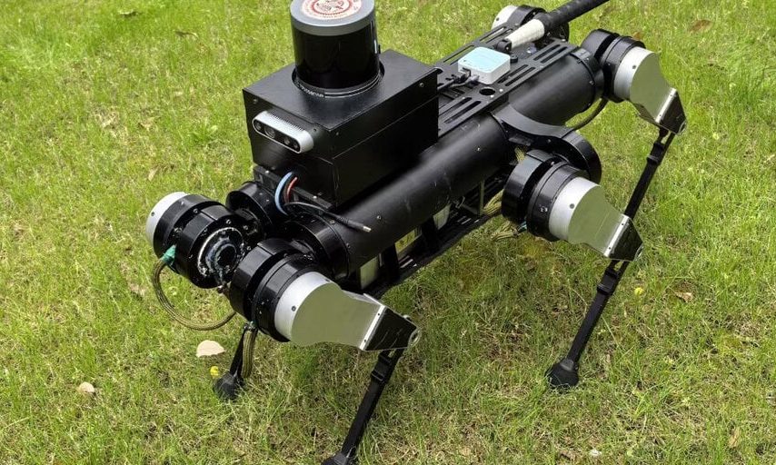 سگ رباتیک مبتنی بر هوش مصنوعی