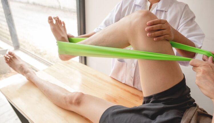 درمان زانو درد (راه حلهای قطعی، سریع بدون جراحی + علت و انواع درد زانو)_دنیای تکنولوژی 18 1722851649 88 درمان زانو درد راه حلهای قطعی، سریع بدون جراحی