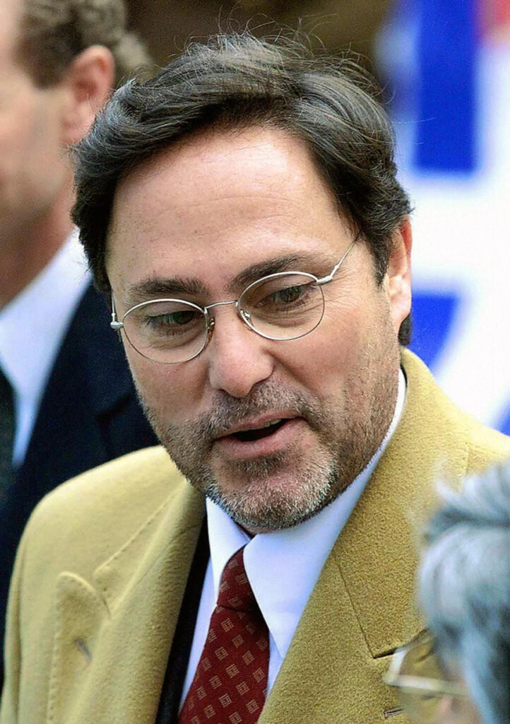 فرزندان مشهورترین دیکتاتورهای تاریخ_دنیای تکنولوژی 74 فرزندان مشهورترین دیکتاتورهای تاریخ