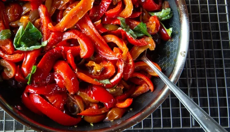 ۱۲ غذایی که شدت افت وزن شما را چند برابر میکنند!_دنیای تکنولوژی 33 1724091287 699 ۱۲ غذایی که شدت افت وزن شما را چند برابر.webp