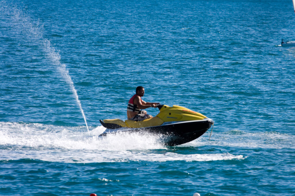 1724522203 128 ۲۰ بازی تابستانی آبی، جنگی و شگفت برای همه سنین دنیای