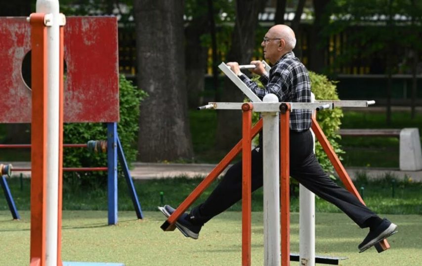 بهترین لوازم ورزشی پارک برای سالمندان