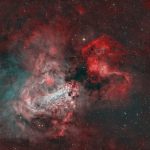 سحابی M17 سوژه محبوب تلسکوپ‌ها در کیهان است که به‌عنوان «امگا» یا «سحابی قو» نیز شناخته می‌شود.