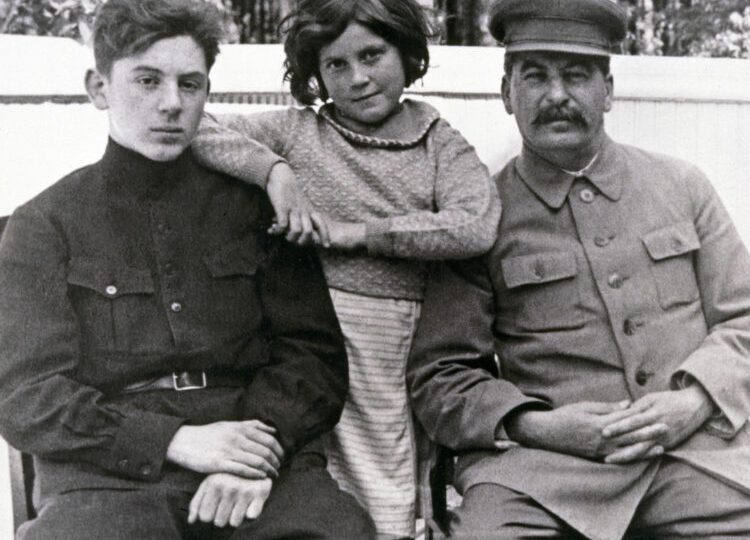 فرزندان مشهورترین دیکتاتورهای تاریخ