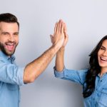 چطور بفهمیم رابطه عاطفی ما سریع پیش می‌رود یا نه؟