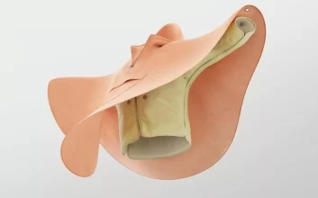 ژاکت جانی آیو و مونکلر