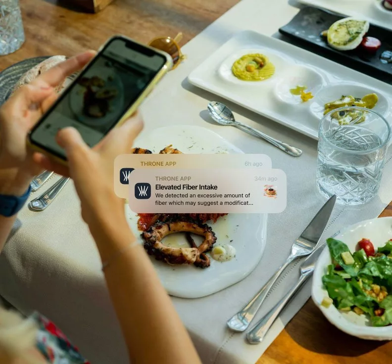 اعلان های اپلیکیشن دوربین Throne