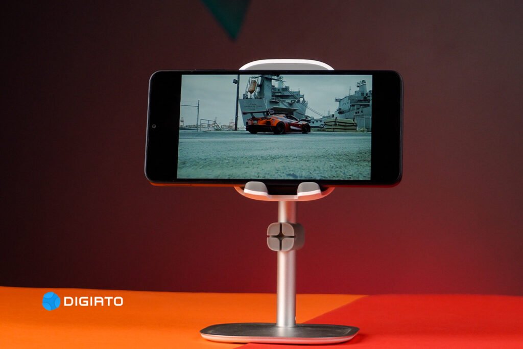 1732127718 399 بازدید گوشی سامسونگ A06 ساده‌ترین گلکسی دنیای تکنولوژی