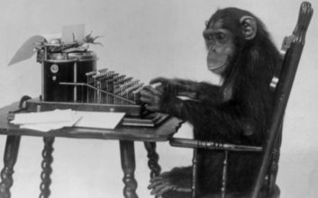 در چند آزمایش عملی قضیه میمون نامتناهی در گذشته، میمون‌ها چیزی جز چند صفحه حروف نامفهوم ننوشتند.