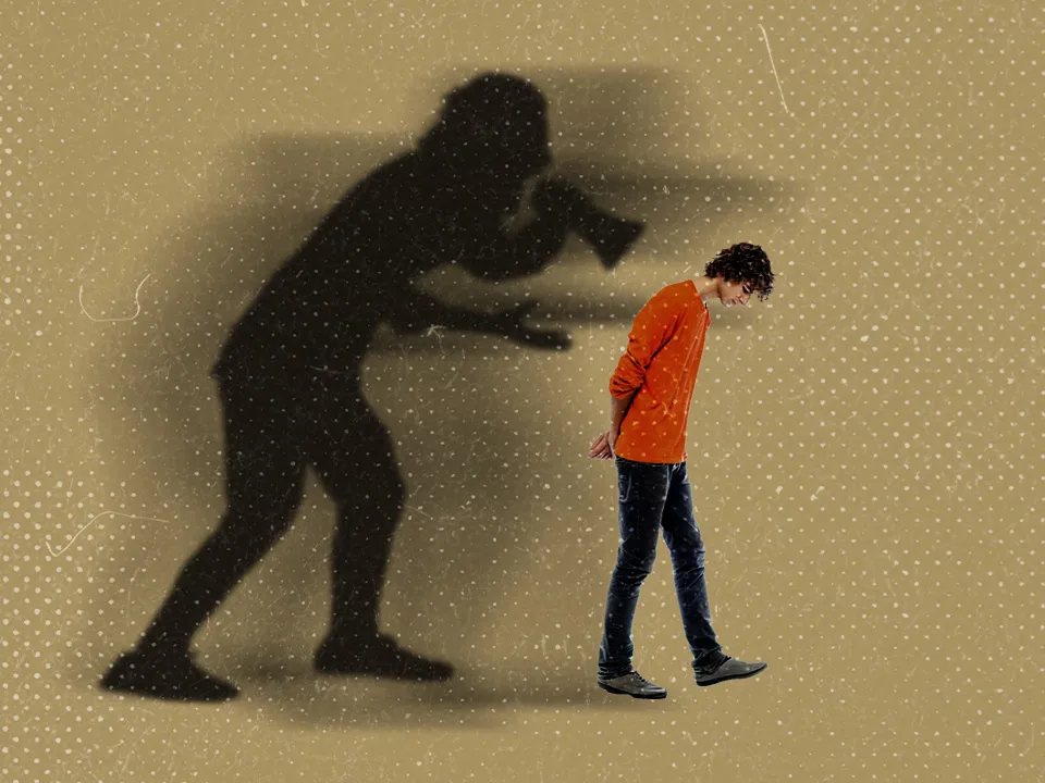 1734004748 491 ۱۳ علت کینه‌ای بودن آدم‌ها دنیای تکنولوژی.webp