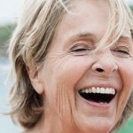چه زمانی باید به دندانپزشک مراجعه کنیم؟ + ۱۰ نشانه هشدارآمیز مراجعه به دندانپزشک