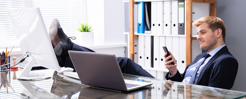 حقیقت تلخ: همه از کلمات مختصر شده در مکالمه متنی متنفرند_دنیای تکنولوژی 9 1740867726 861 حقیقت تلخ همه از کلمات مختصر شده در مکالمه متنی.webp