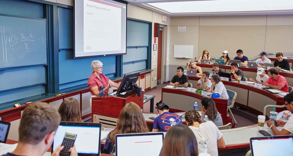 چطور مشاور مالی شویم: مشاور مالی شدن در ۷ گام_دنیای تکنولوژی 14 1741658190 668 چطور مشاور مالی شویم مشاور مالی شدن در ۷ گام دنیای