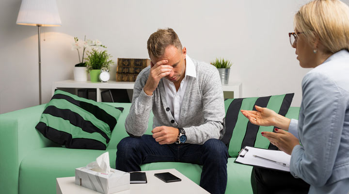 فرق روانشناس و روانپزشک و روانکاو و مشاور چیست؟_دنیای تکنولوژی 18 تفاوت روانشناس، روانپزشک و روانکاو - روان درمانگر