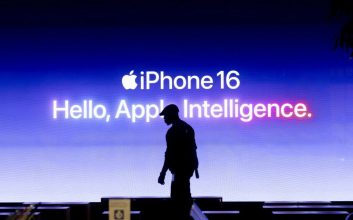  اپل به‌خاطر تأخیر در عرضه قابلیت‌های اپل اینتلیجنس با شکایت حقوقی مواجه شد