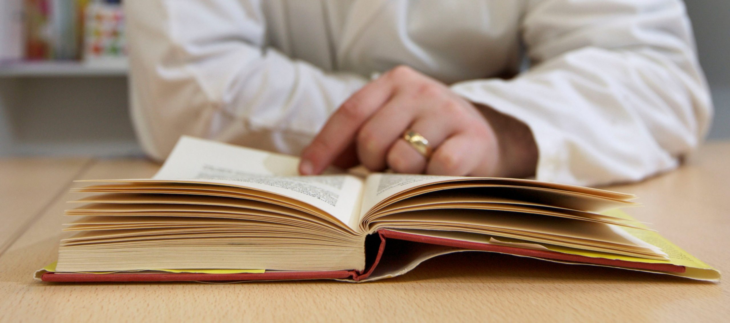 1743592560 11 چطور برنامه ریزی درسی کنیم؛ نکات برنامه ریزی برای درس