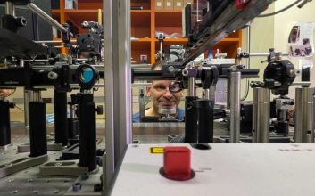 تکنیک دانشمندان برای دیدن رنگ کاملاً جدید