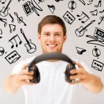 چطور زبان انگلیسی یاد بگیریم؟_دنیای تکنولوژی 8 چگونه زبان انگلیسی را سریع یاد بگیریمُ شب تقویت شنوایی