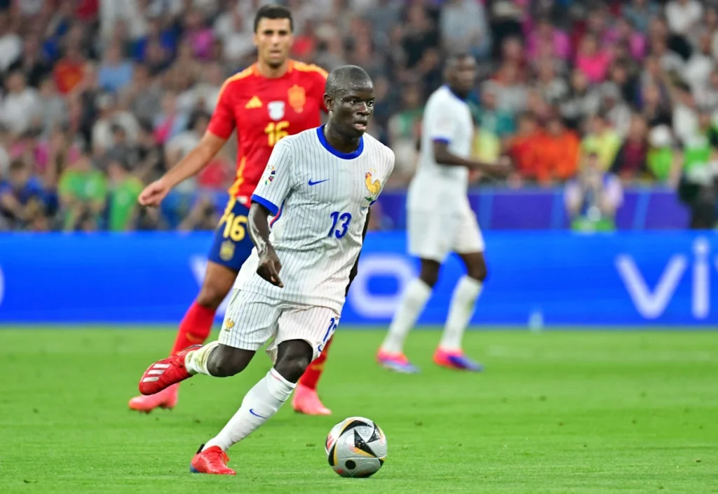 ۱۰ فوتبالیست مشهوری که تتو ندارند_دنیای تکنولوژی 31 انگولو کانته